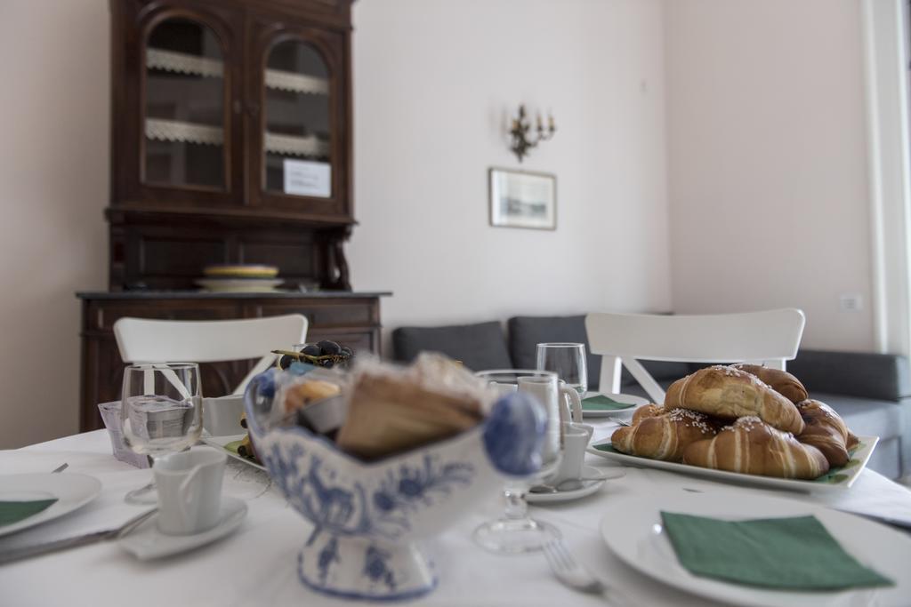 Casa San Carlo Apartman Nápoly Kültér fotó